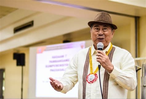 Katutubong wika, ugat ng yaman ng Filipinas .